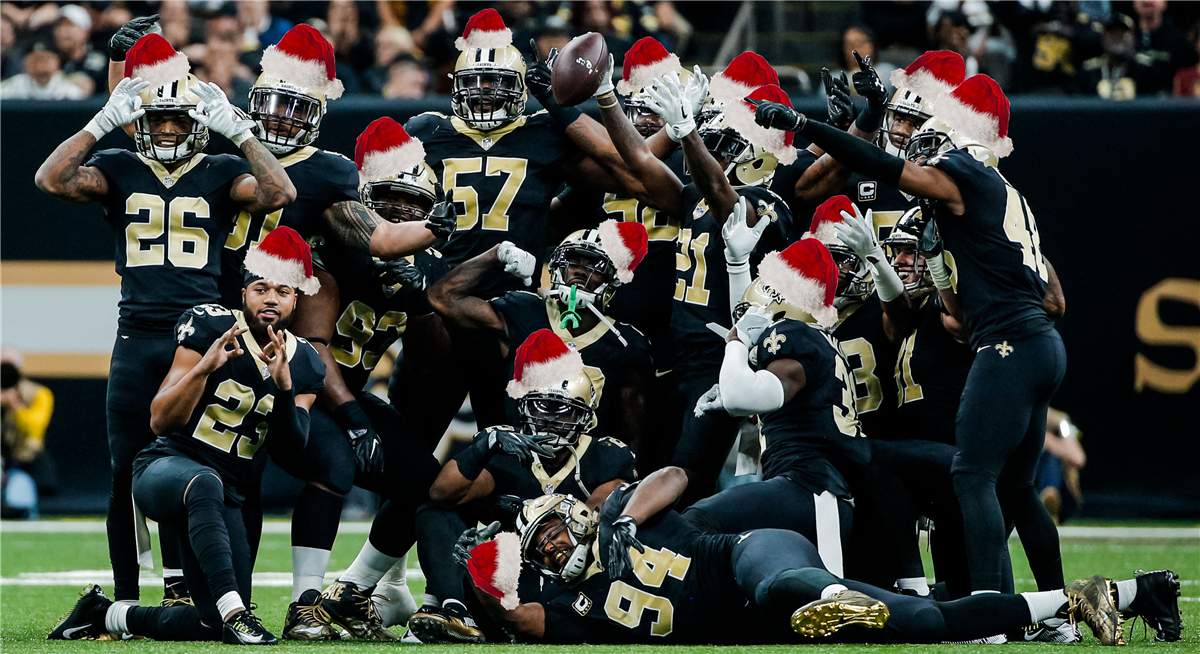 Merry Christmas Jacksonville Jaguars NFL Santa And Reindeer