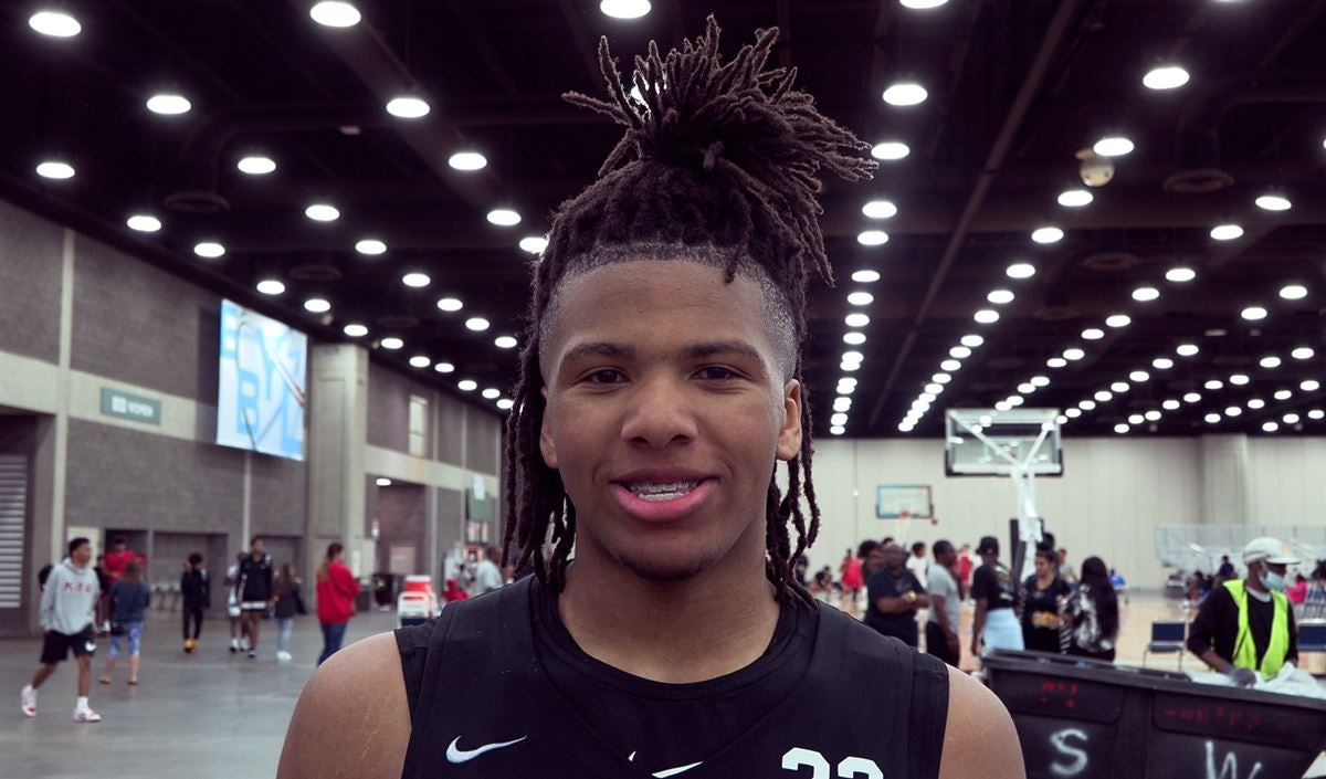 2025 Intro Orchard Lake St. Mary's SG Trey McKenney grew up a Michigan fan