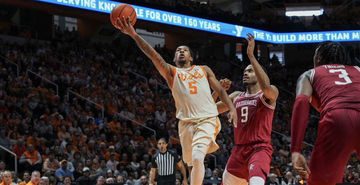 Zeigler, Miličić Talk No. 1 Vols' Romp Over No. 23 Razorbacks