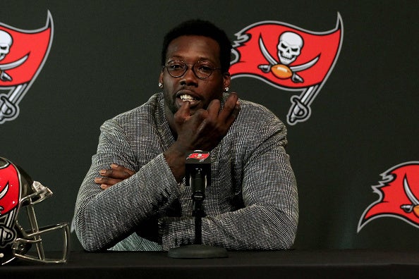 Bruce Arians Tips His Hand On Jason Pierre-Paul, Free Agency