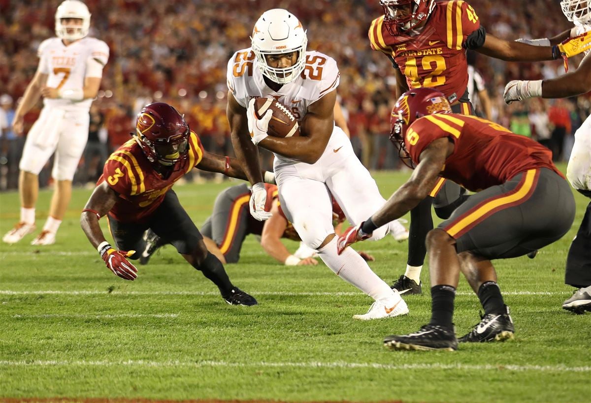 NFL preseason success of former Texas RB Chris Warren III reignites  divisions - Burnt Orange Nation