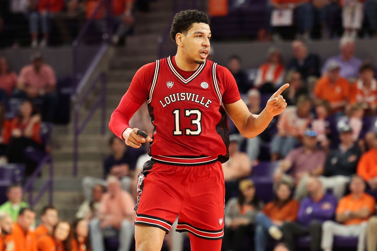 Sananda Fru, Louisville, Power Forward