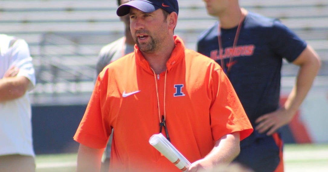 Coach conversation: Illini TE coach/ST coordinator Robby Discher on new ...