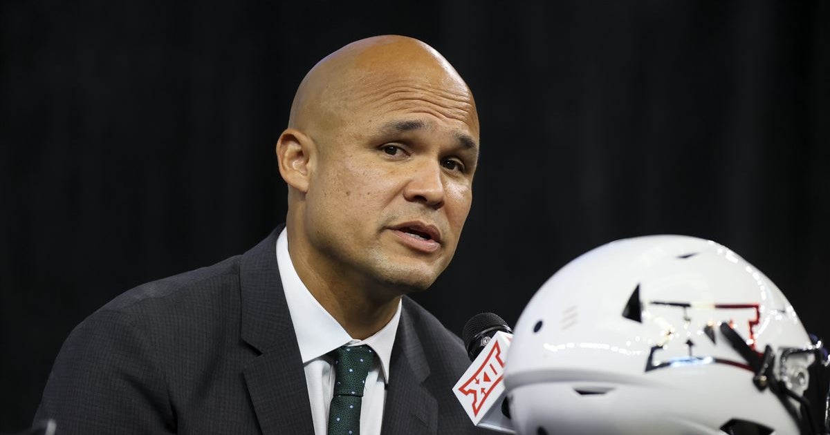 baylor-football-coach-dave-aranda-coaches-seeking-power-over-players