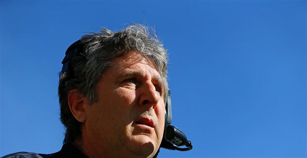 Commentary: Mike Leach can't get out of his own, deluded way