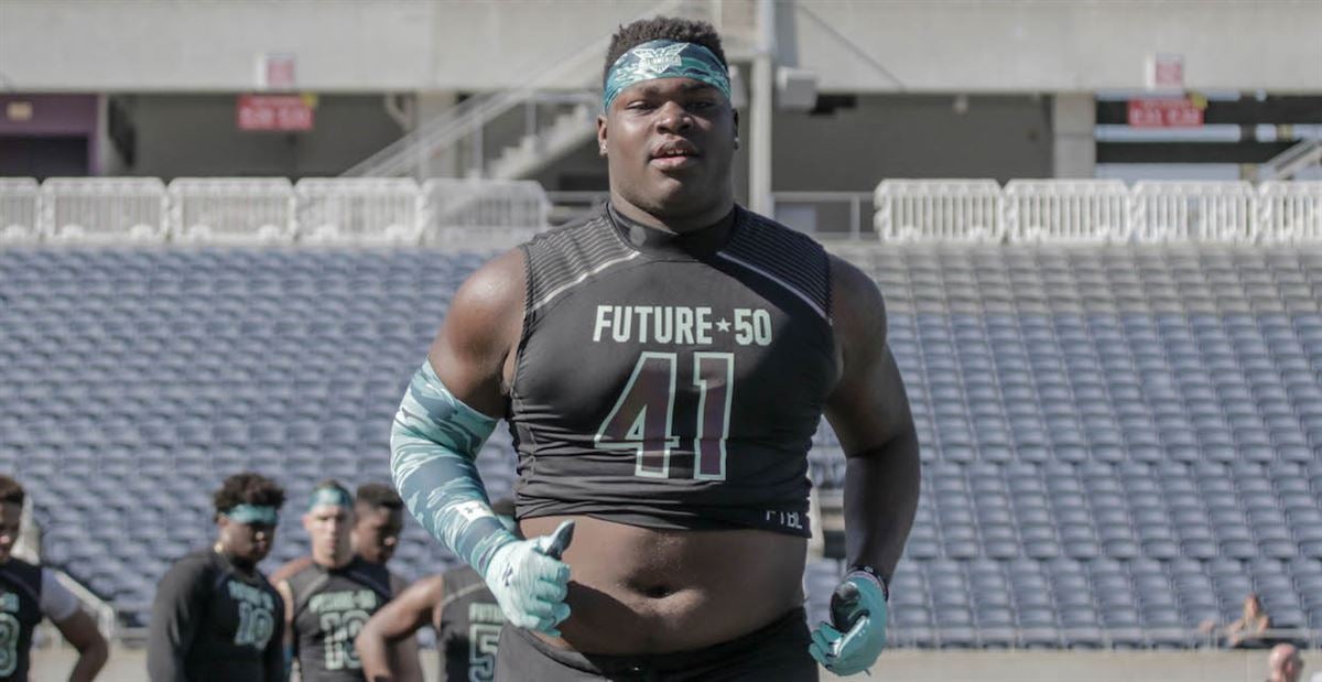 RECRUITING: USC among finalists for Top 100 4-star 2021 DT 
