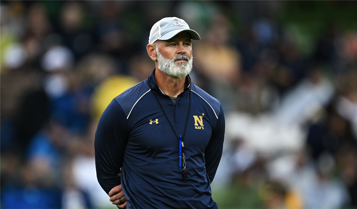 Head coach discount for navy football