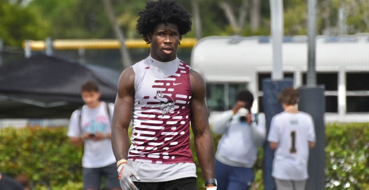 Four-star cornerback Kenton Dopson flips commitment from Miami to UNC Football Four-star cornerback Kenton Dopson flips commitment from Miami to UNC Football