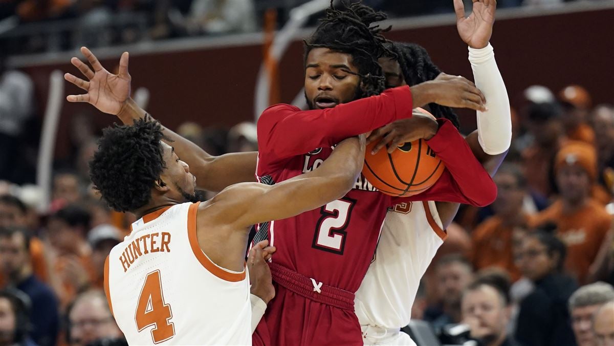 Live Updates: No. 7 Texas 61, Louisiana 35 — Second Half - Vimarsana News