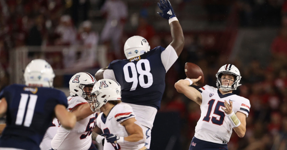 Wildcats continue to have no answer at quarterback