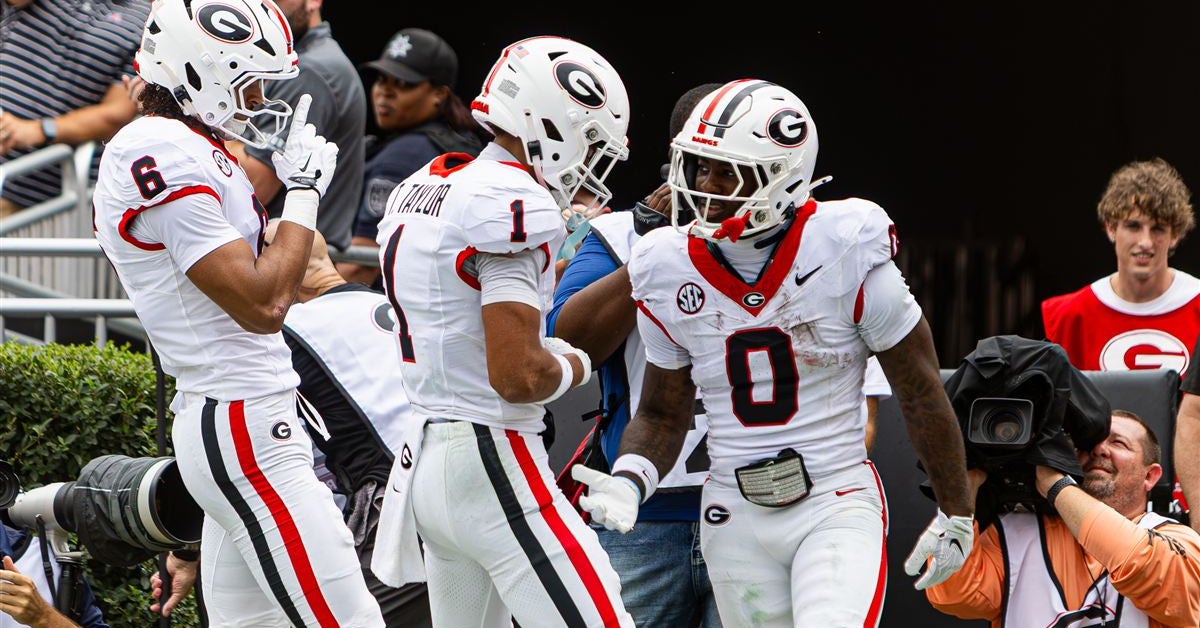 PFF grades, snap counts from Georgia’s whiteout win over Western Kentucky