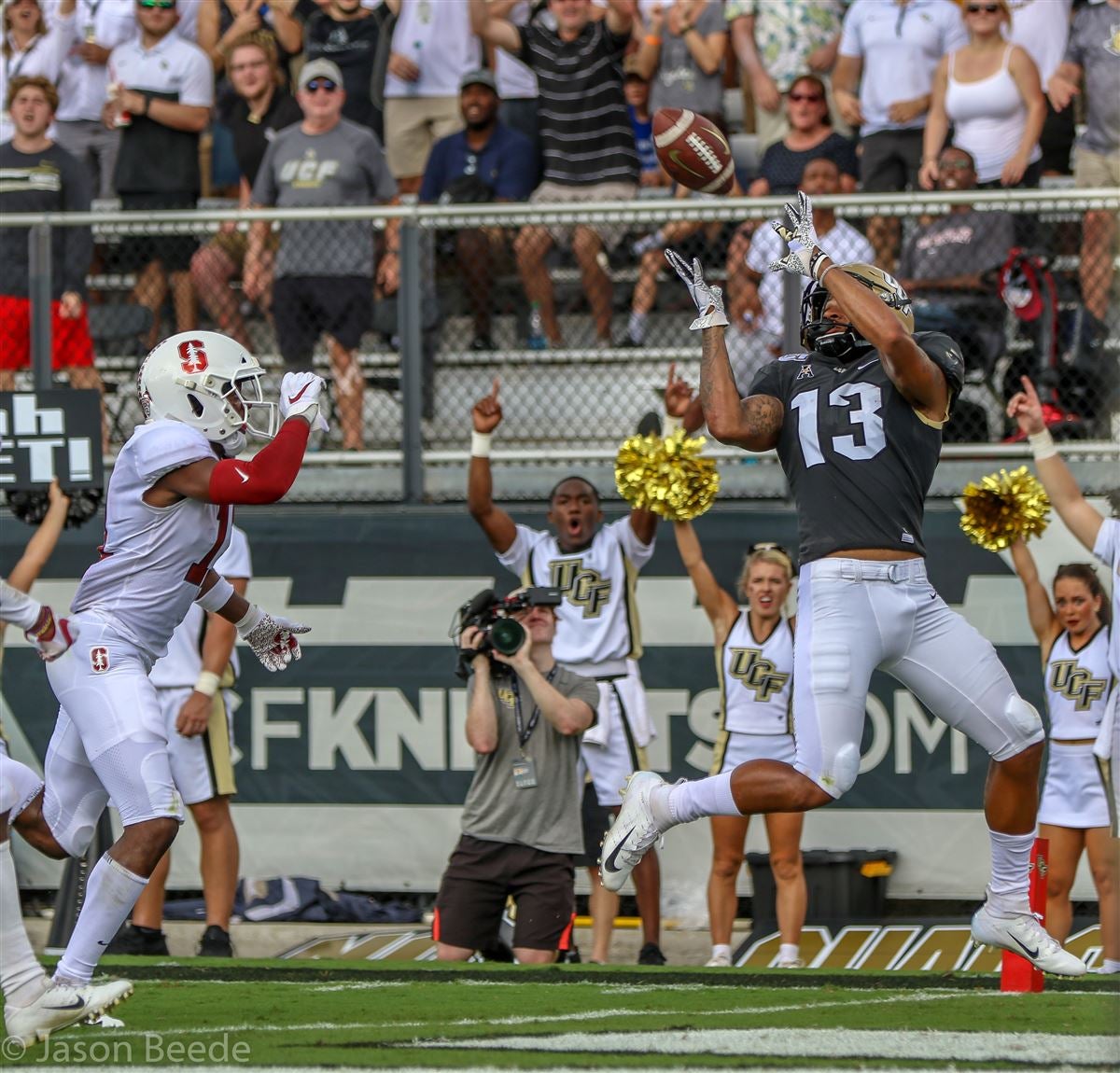 Bills WR and Former UCF Knight Gabe Davis Donates to Seminole High