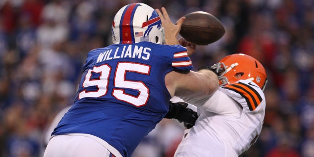 Buffalo Bills PR on X: Kyle Williams, the @buffalobills all-time defensive  tackle sack leader, is returning for his 13th season with the team.   / X