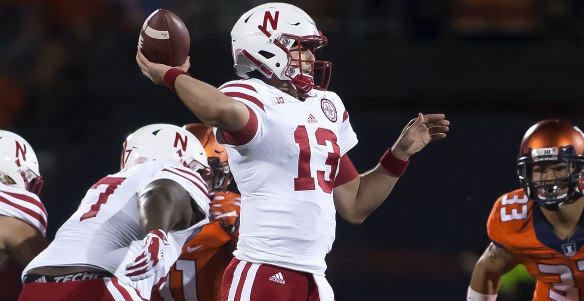 College Football Player Props: Picks for Blake Corum, Jalen Milroe, Shedeur  Sanders in Week 5