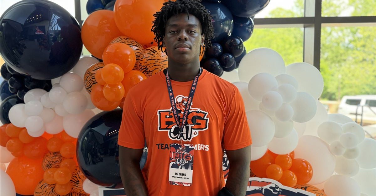 Who could commit to Auburn next?