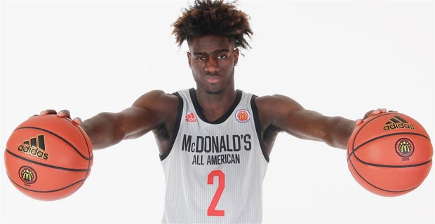 Kahlil Whitney signs with Kentucky