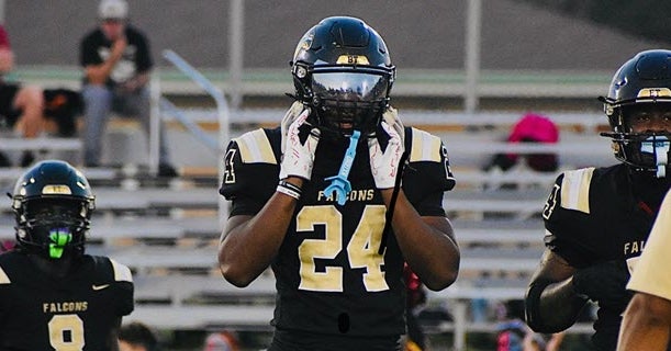 Breakout linebacker Londyn Johnson announces Temple offer