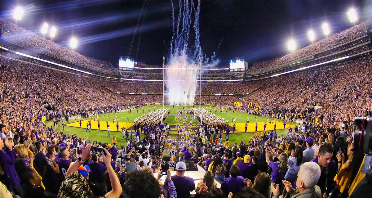 What we hope to learn at LSU football scrimmage in Tiger Stadium