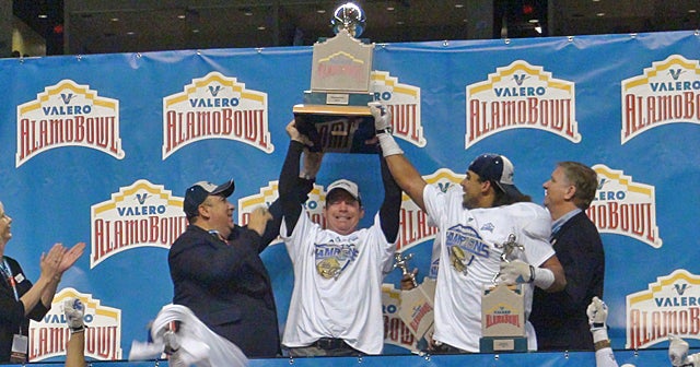 VIDEO: Alamo Bowl MVP, Trophy Presentation