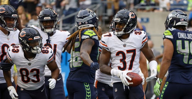 Chicago Bears dominate the Seattle Seahawks in a 27-11 win. Here's