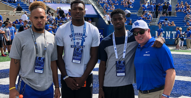 Kentucky wildcats football: Wan'Dale Robinson encouraged with offense after  Saturday scrimmage - A Sea Of Blue