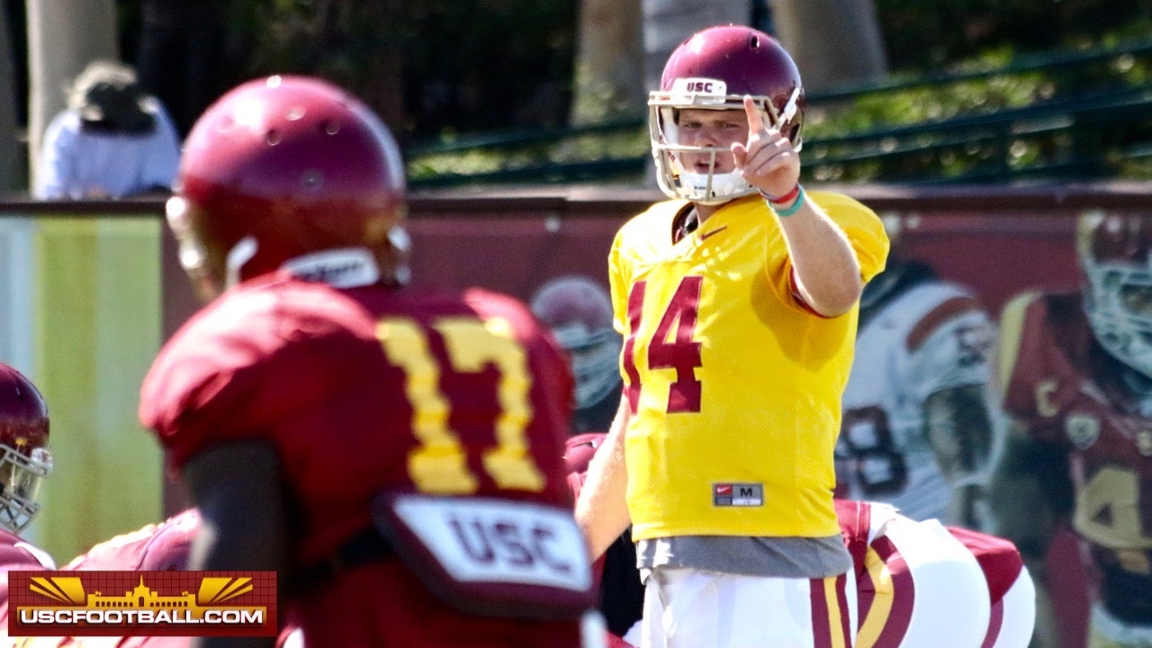 USC's Sam Darnold on target with new-found fame – Daily News