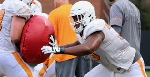 Pruitt: 'Nothing's changed' with Trey Smith's status Pruitt: 'Nothing's changed' with Trey Smith's status