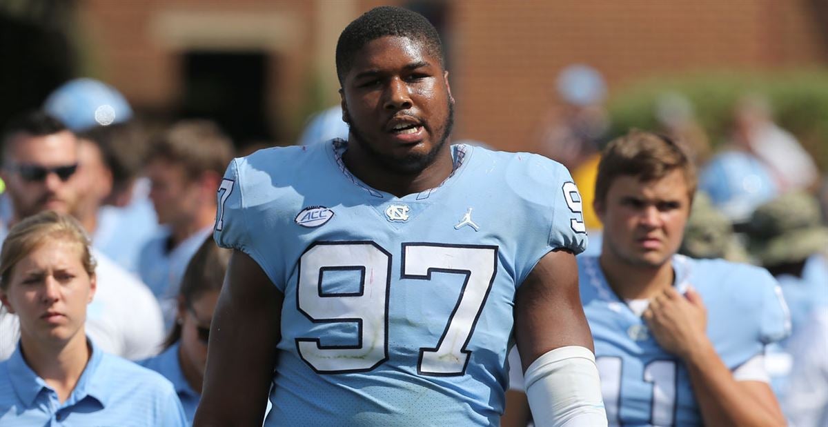 InsideCarolina on X: Former top #UNC recruit Jalen Dalton is growing into  his DT role. Story:   / X