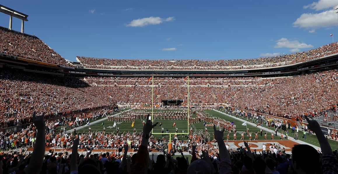 College football's 25 largest stadium capacities for 2023 season