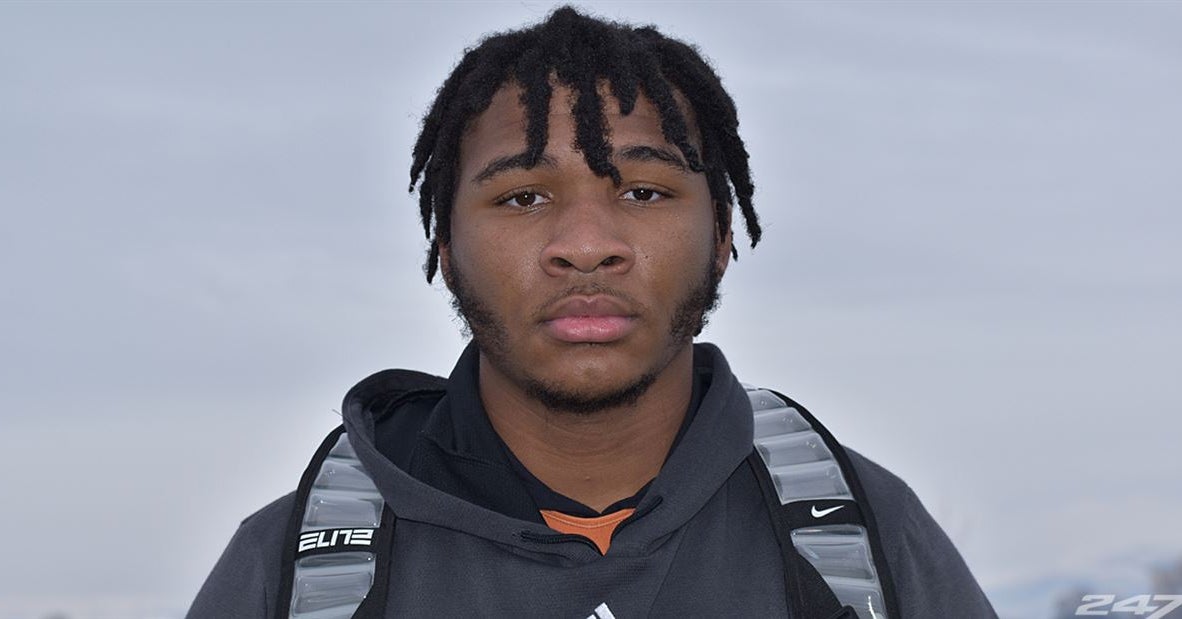 Oregon Top247 2022 LB Emar'rion Winston recruiting for Ducks