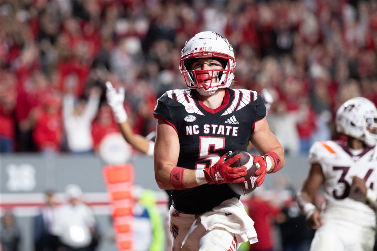 Notebook: Thayer Thomas living the dream with NC State football -  TheWolfpackCentral