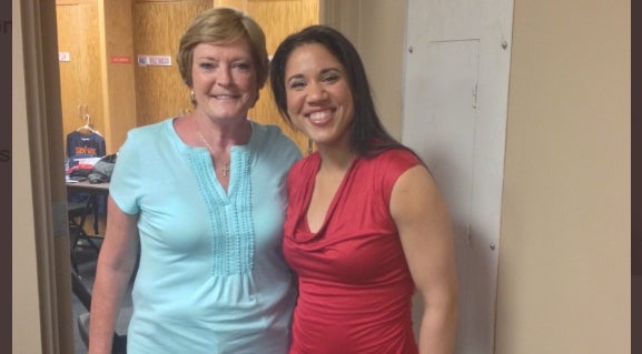 Kara Lawson pays tribute to Pat Summitt on her birthday