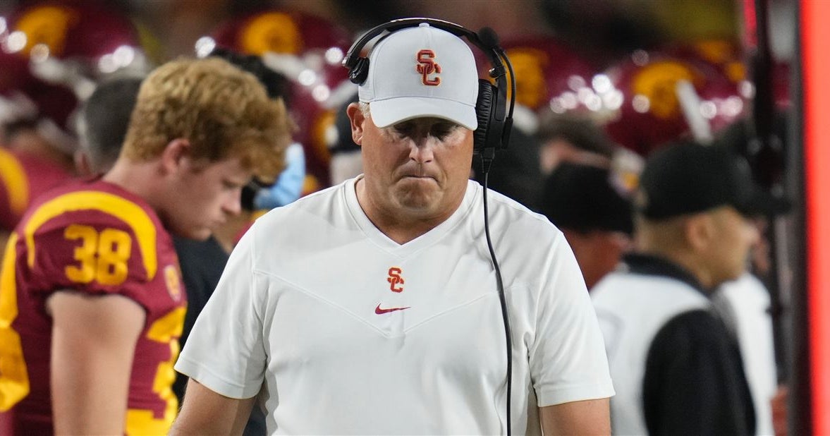USC football: Clay Helton shares message to players, fans after disappointing loss to Stanford