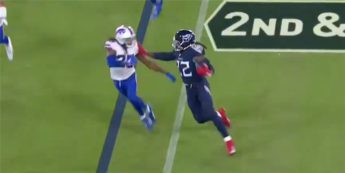 Titans – Bills: Derrick Henry Josh Norman stiff-arm memes are here