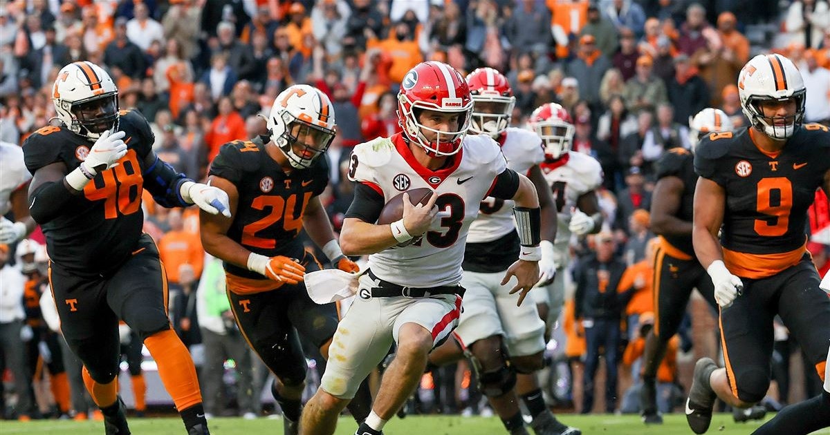 College Football Schedule 2022 Each Top 10 Team s Scariest Game Left college-football-schedule-2022-each-top-10-team-s-scariest-game-left