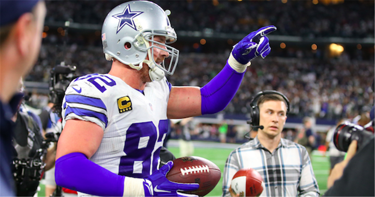 NFL: Jason Witten nixes report - Los Angeles Times