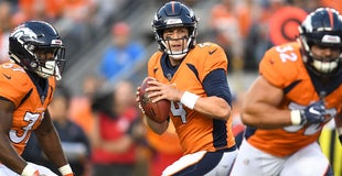 Keenum puts finger on why Bears game was different than opener Keenum puts finger on why Bears game was different than opener