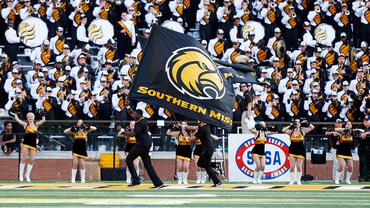 De'Michael Harris leaves USM vs. LA Tech football game with injury