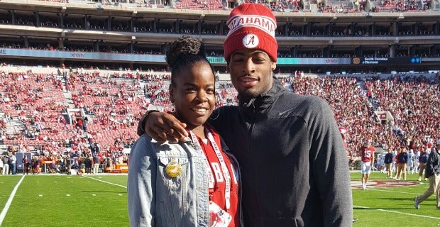 Najee Harris' mom says experience at Alabama has been life-changing