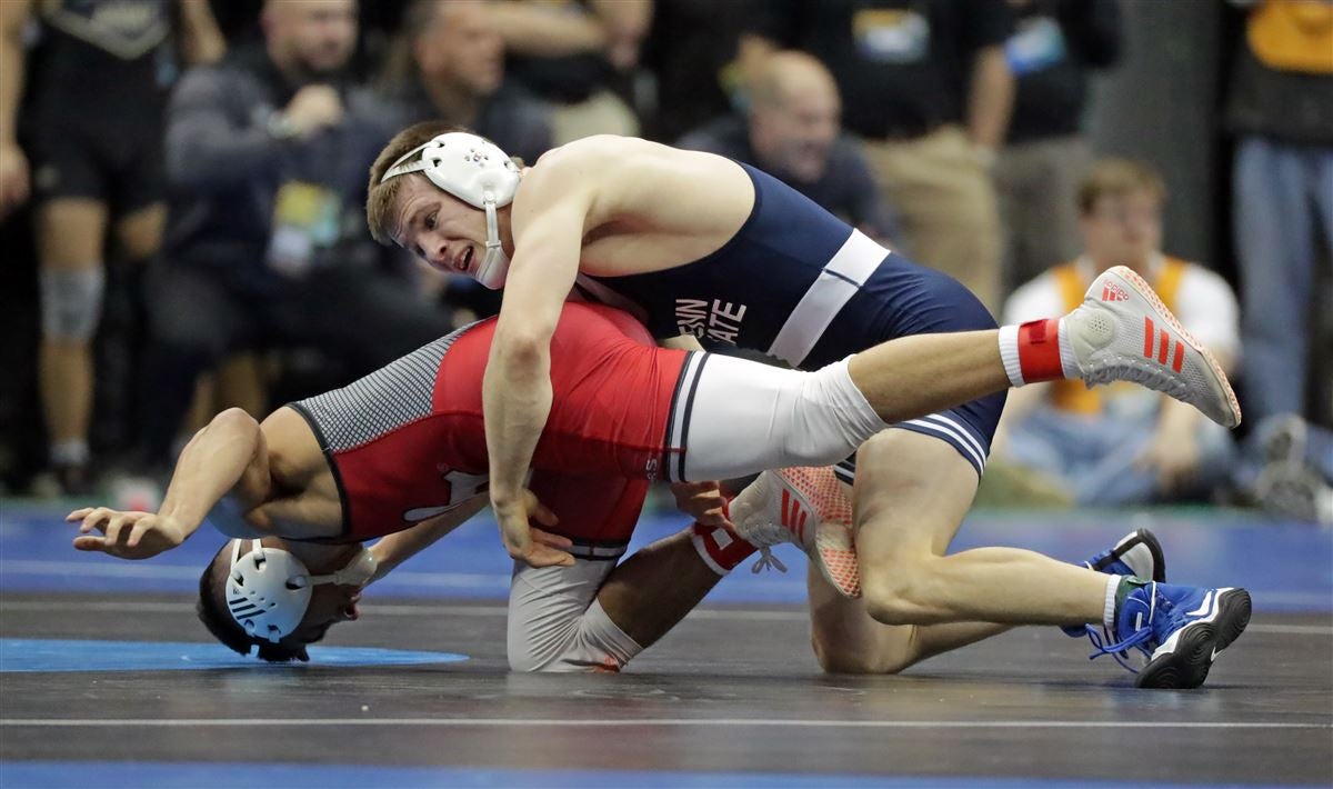 PHOTO GALLERY: Penn State Wrestlers Earn National Title