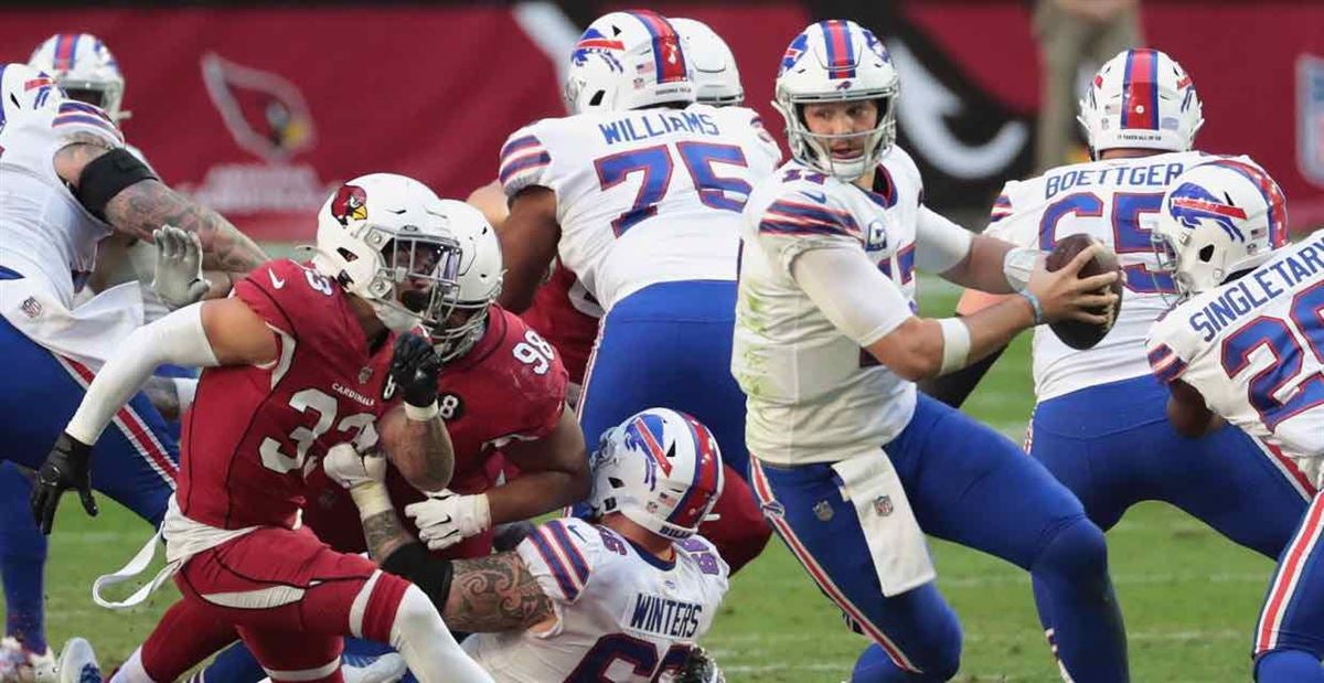 Buffalo Bills offensive tackle Daryl Williams (75) blocks during