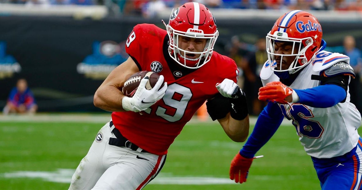 football Brock Bowers discusses winning the Mackey Award