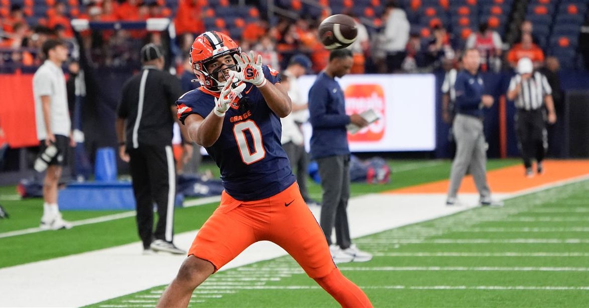 David Clement providing leadership to tight end room
