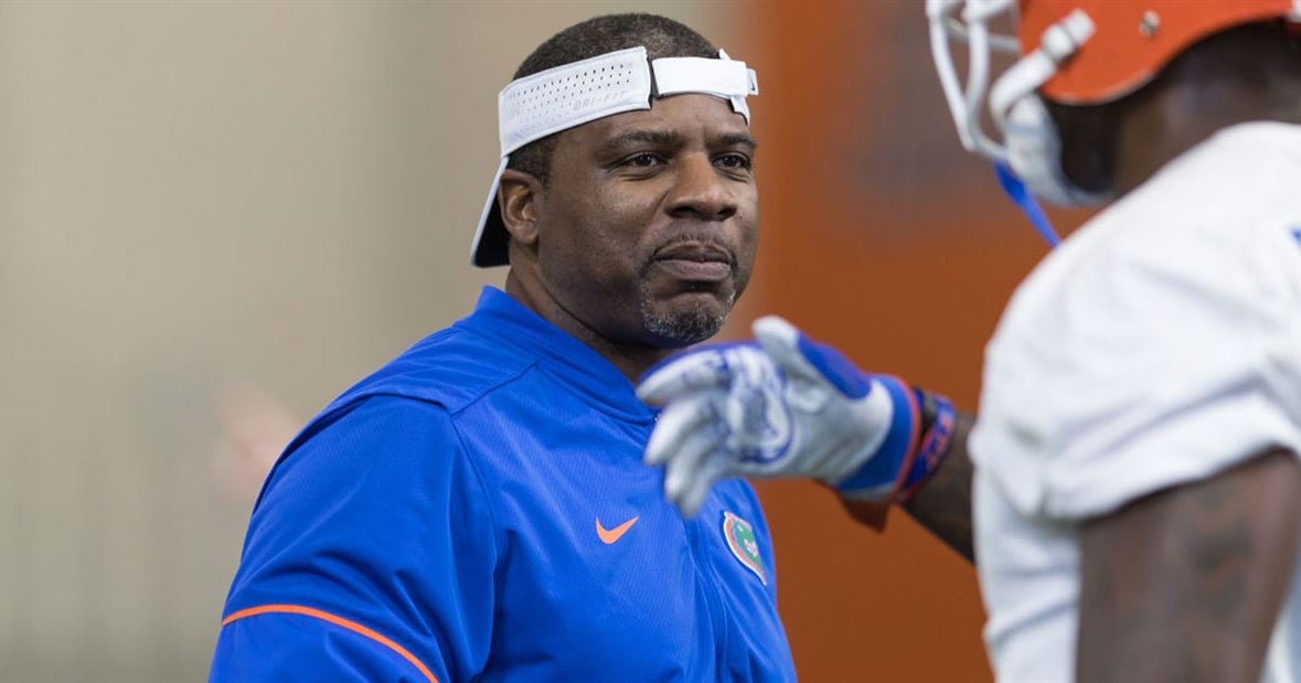 Gators add Corey Bell to off-field staff