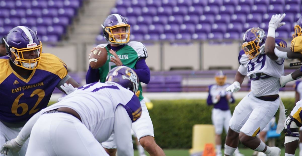 East Carolina Pirates defensive end Chance Purvis wears the News Photo -  Getty Images