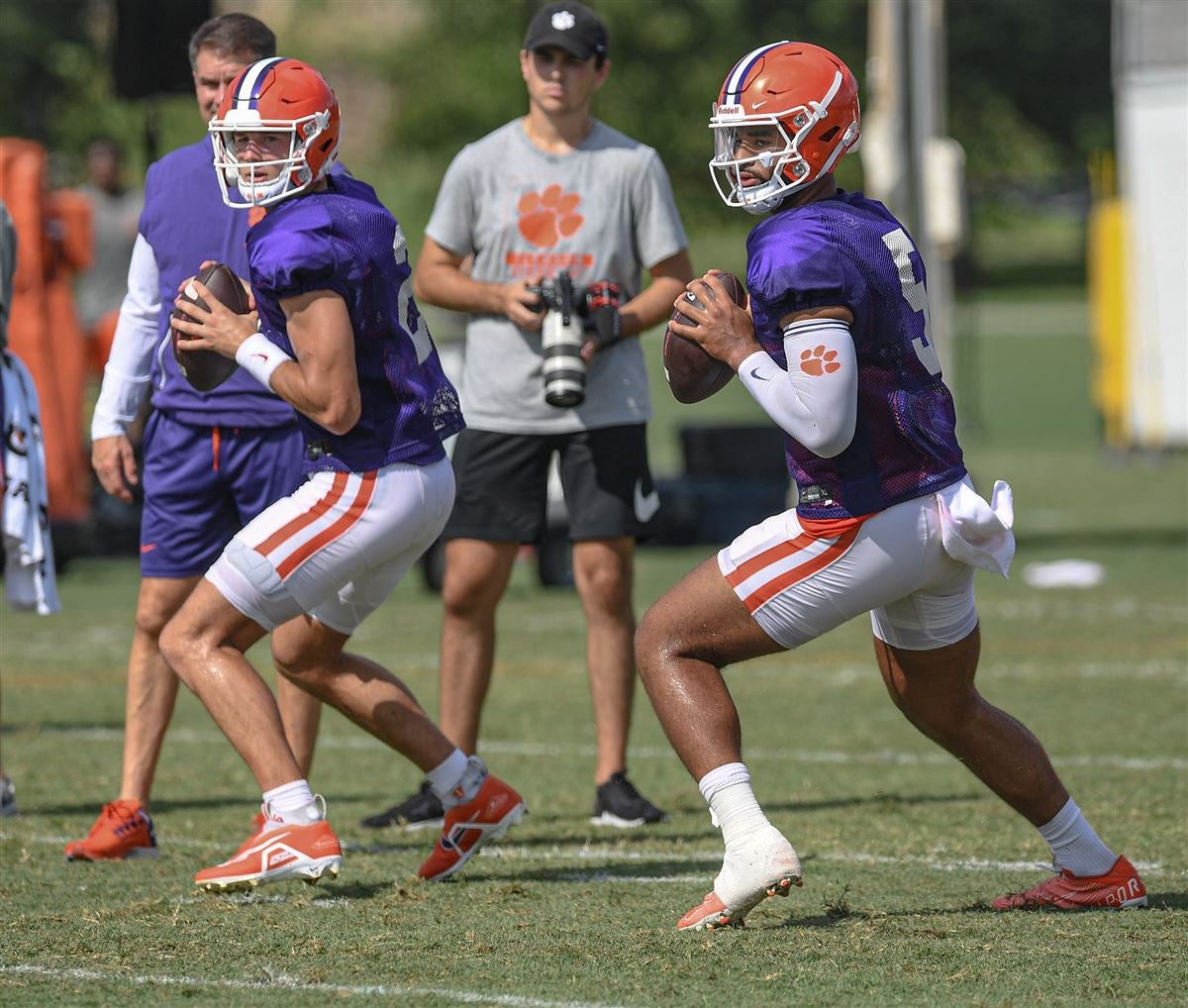 Clemson OC Brandon Streeter Updates D.J. Uiagalelei, Cade Klubnik QB ...