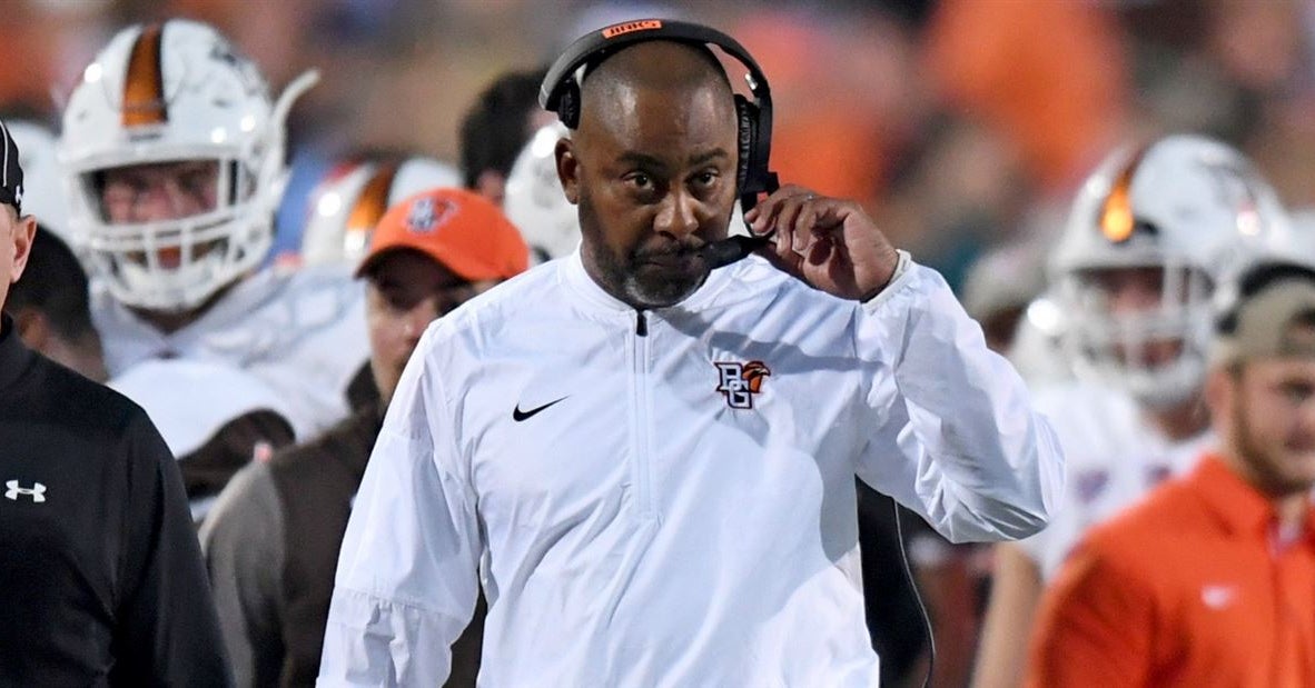 USC hires Mike Jinks as running backs coach