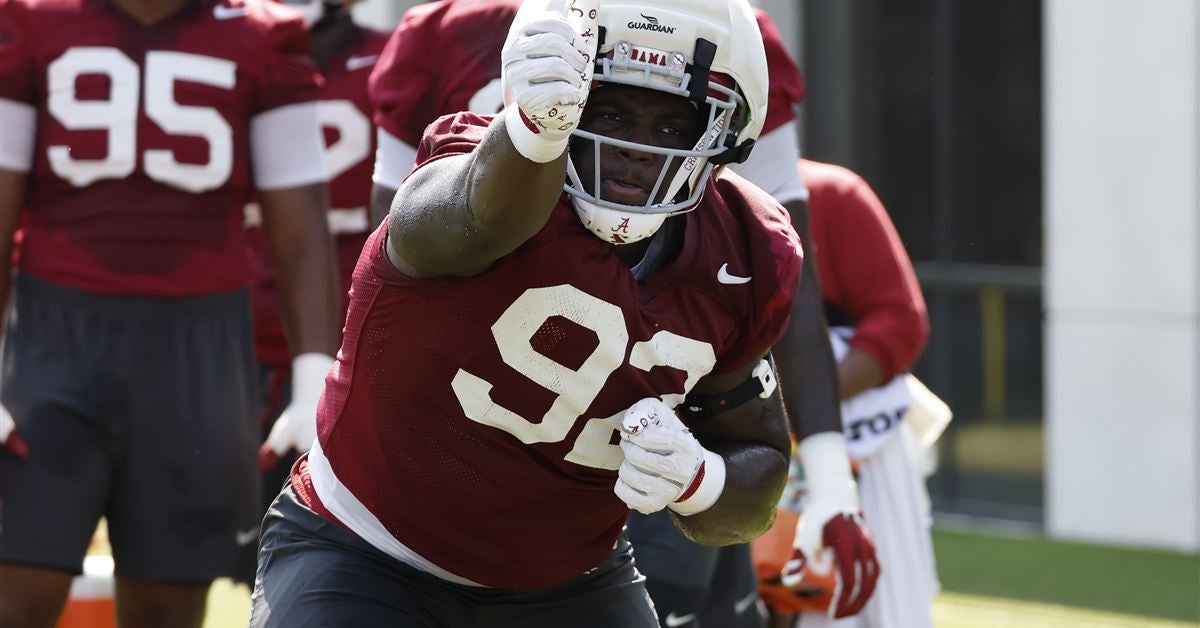 Alabama defensive lineman to miss season after injury in practice
