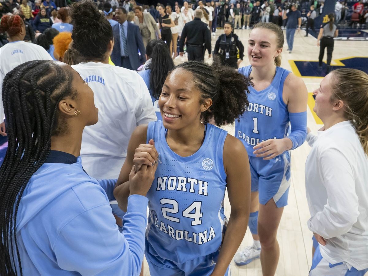 UNC Women's Basketball Notebook: Tar Heels Back In Top 25 After Week of Milestones