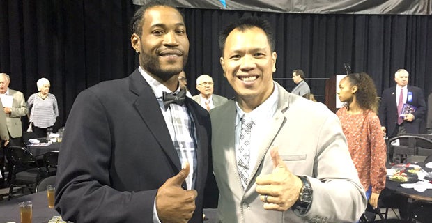 A documentary about the life of former #Dallas #Cowboys and #Texas A&M  football player Dat Nguyen premiered on smart TVs this week…